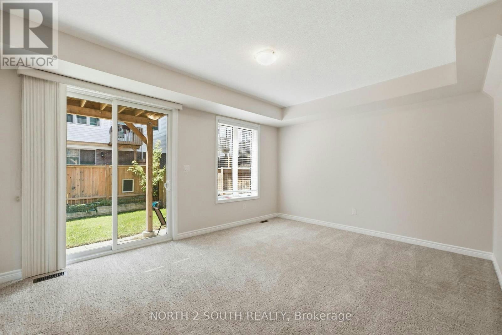 14 Snowberry Lane, Hamilton, ON, L8K 0A4 - 28