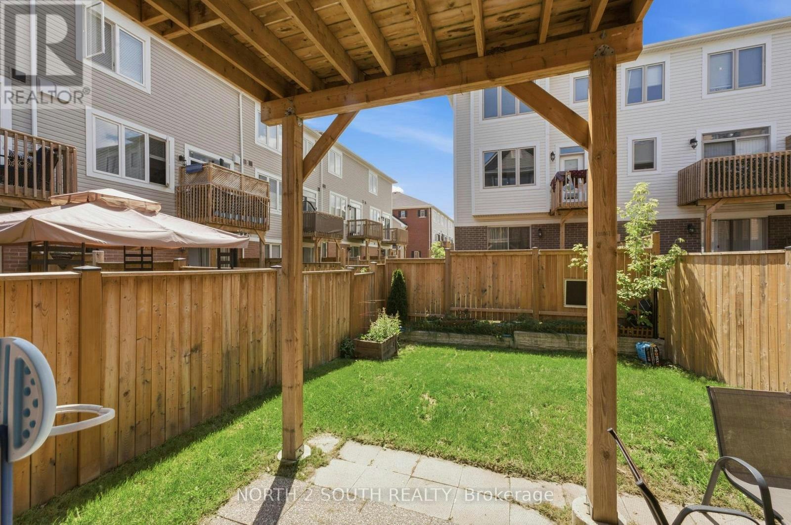 14 Snowberry Lane, Hamilton, ON, L8K 0A4 - 32
