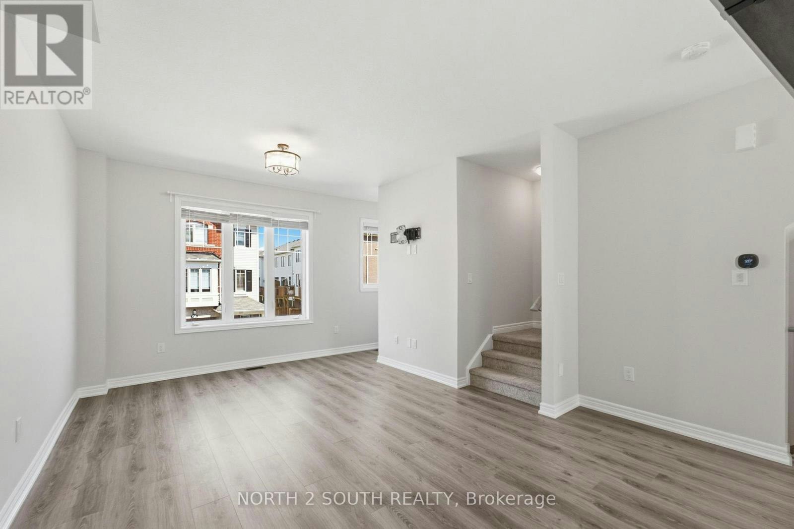 14 Snowberry Lane, Hamilton, ON, L8K 0A4 - 6