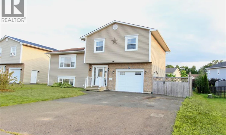8 Hallihan Drive