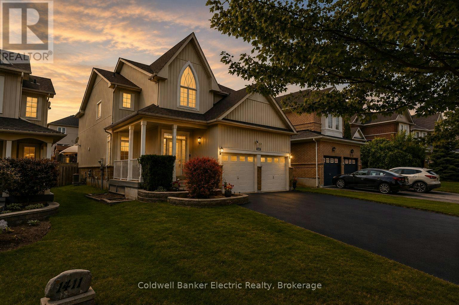 1407 Ashgrove Crescent, Oshawa, ON, L1K 2W4