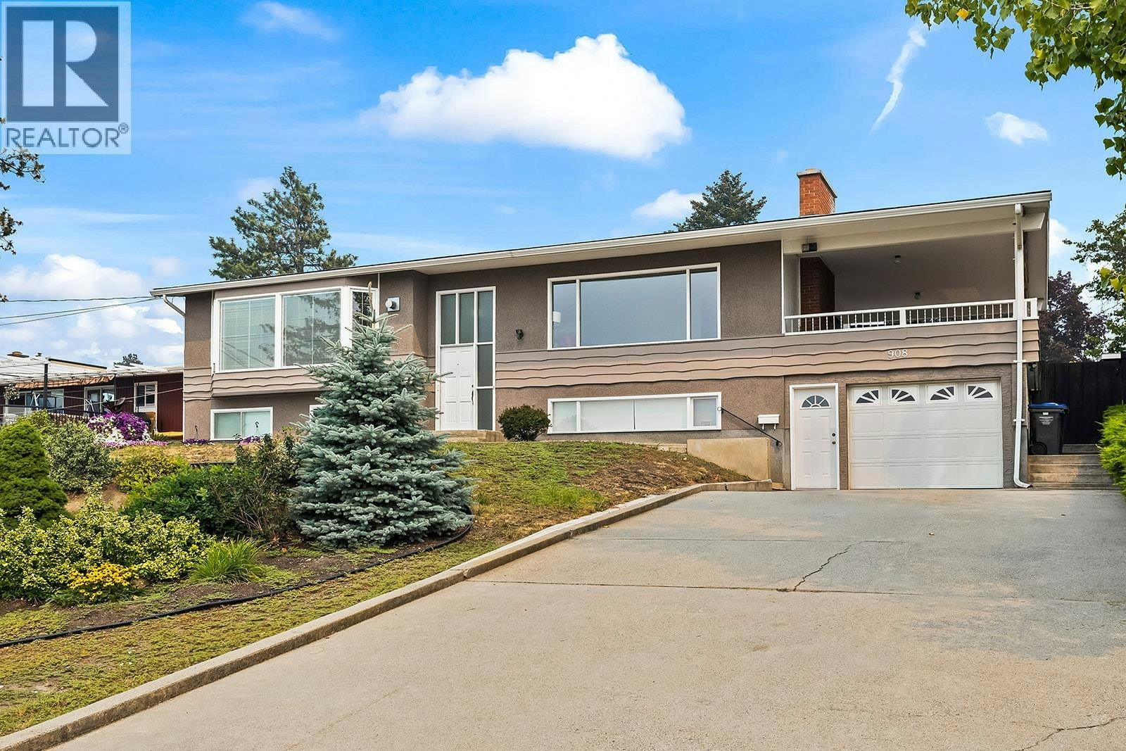 908 Stevenson Road, West Kelowna, BC, V1Z 1N2