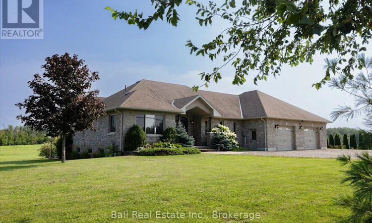 1035 Listowel Line