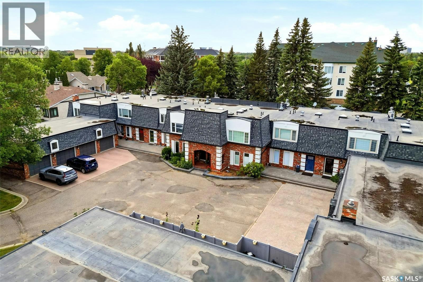 1142 Gryphons Walk, Regina, SK, S4S 6X1