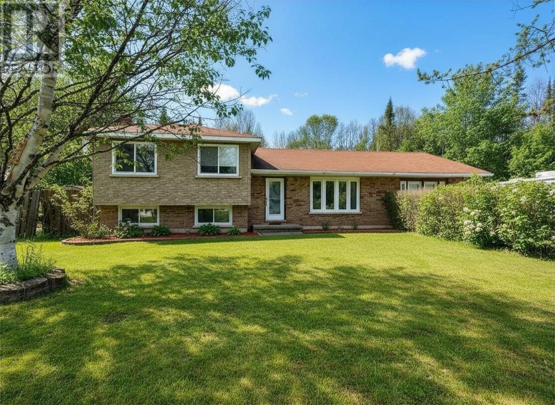 16 Terrace Heights Drive, Terrace Bay, ON, P0T 2W0