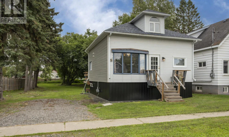238 Angus Street