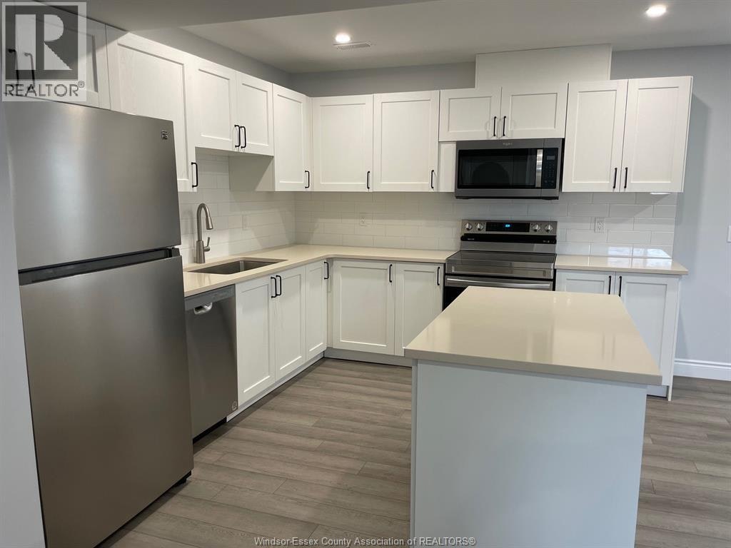 1131 Front Unit Rd B, Lasalle, ON, N9J 2A7 - 4
