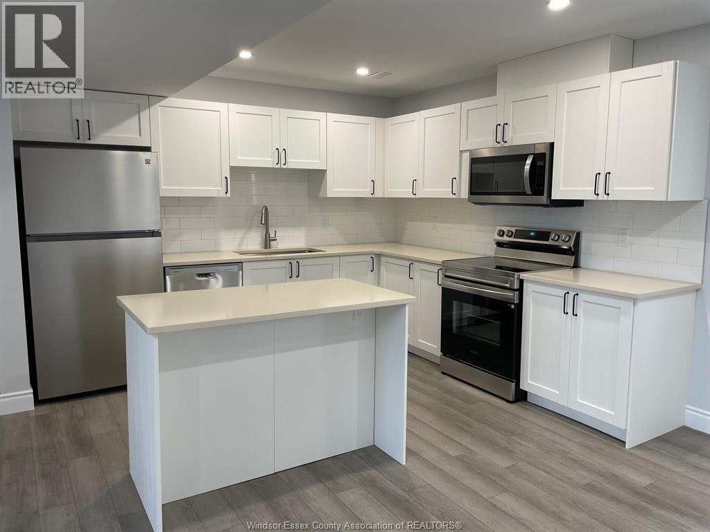 1131 Front Unit Rd B, Lasalle, ON, N9J 2A7 - 3