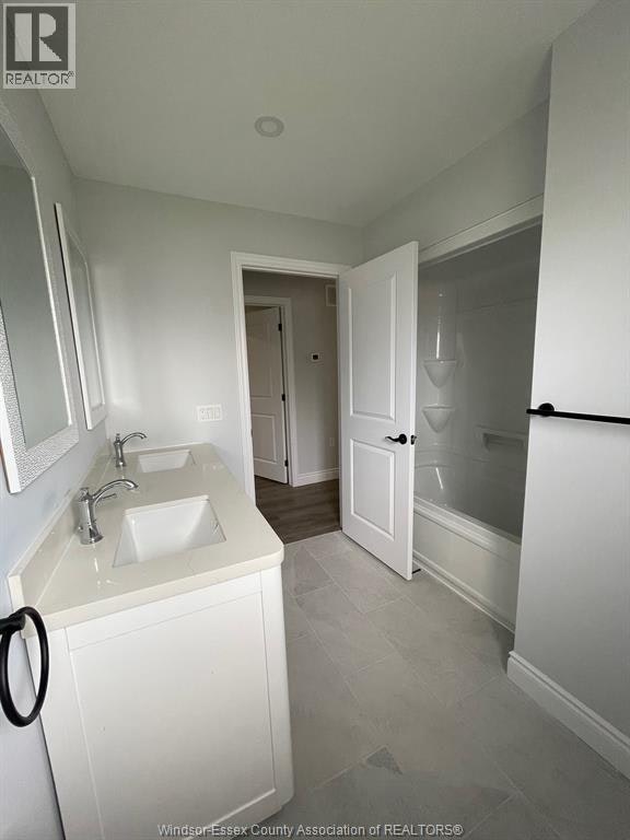 1131 Front Unit Rd B, Lasalle, ON, N9J 2A7 - 7