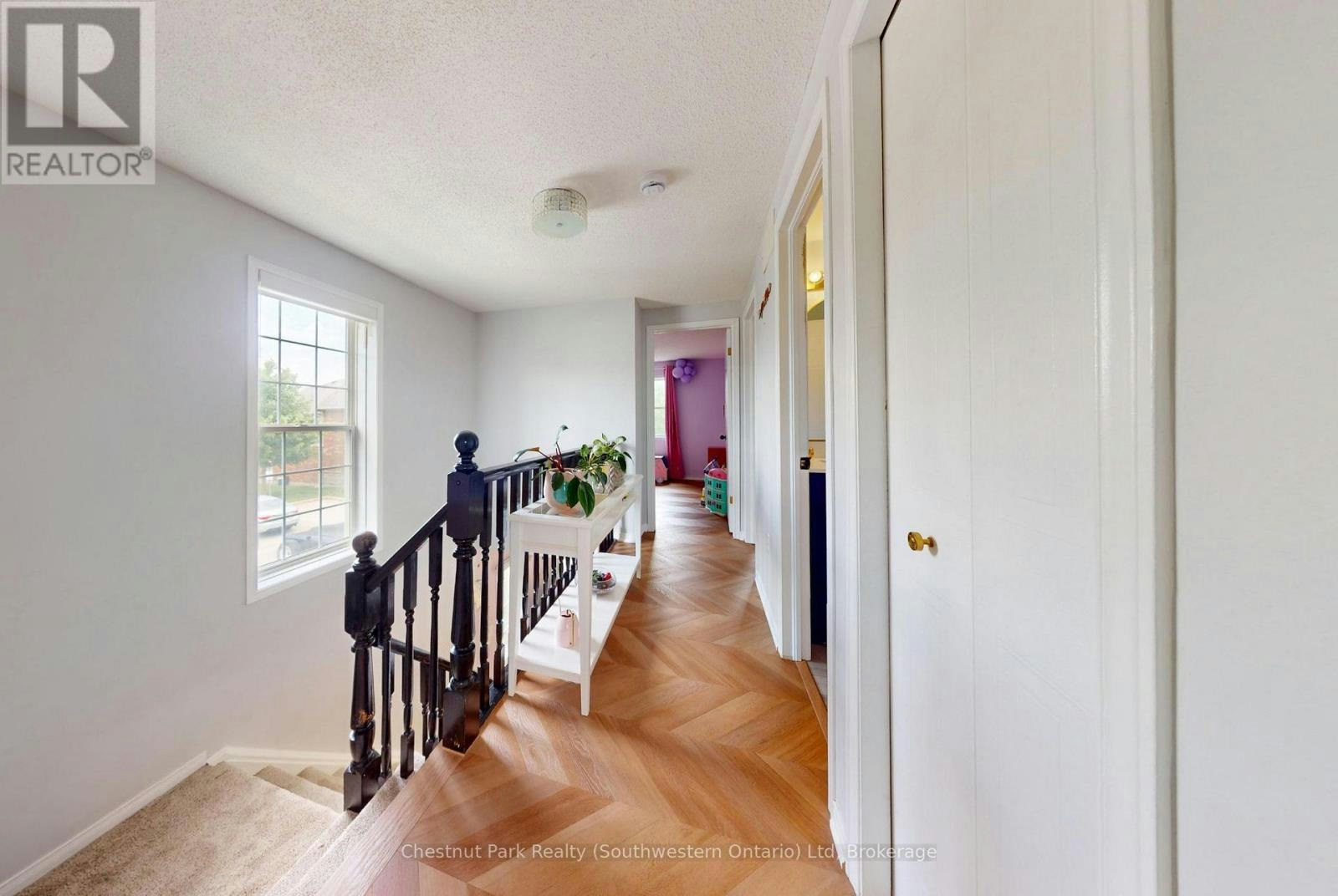 124 Gosling Gardens, Guelph, ON, N1G 5K6 - 10