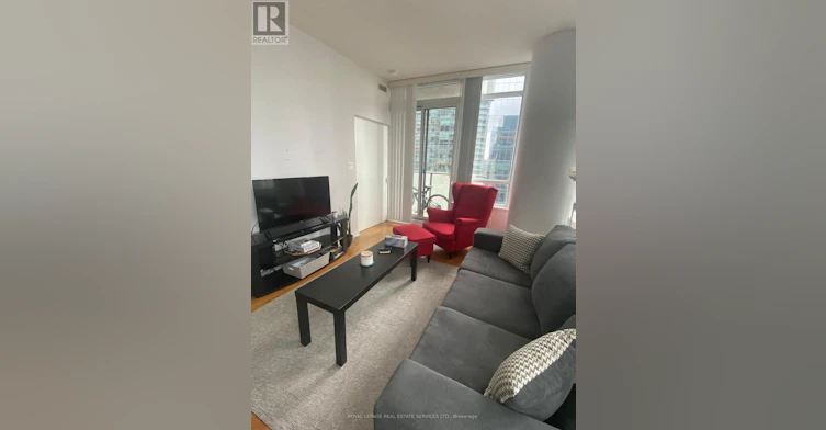 2310-55 Bremner Boulevard, Toronto, ON, M5J 0A6 - 10