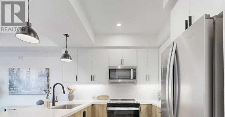 203-49 Charles Street, Newmarket, ON, L3Y 3V7 - 9
