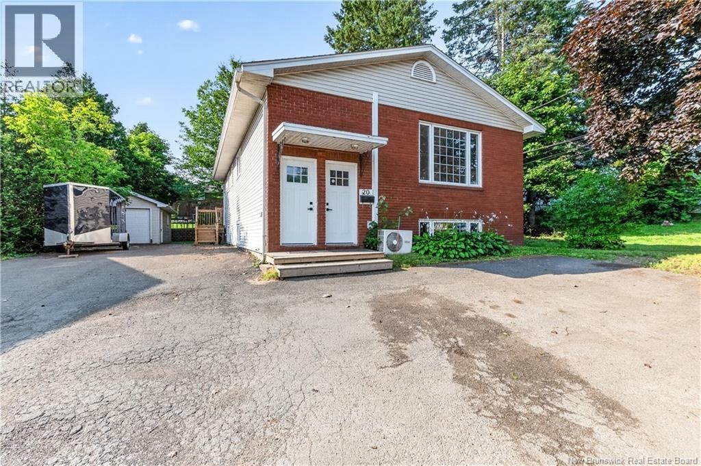 20 Connaught Avenue, Moncton, NB, E1C 3N4