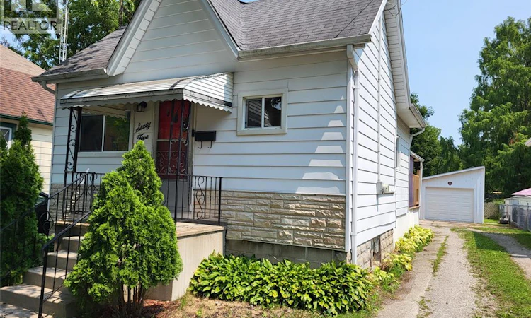 65 Prince Street South