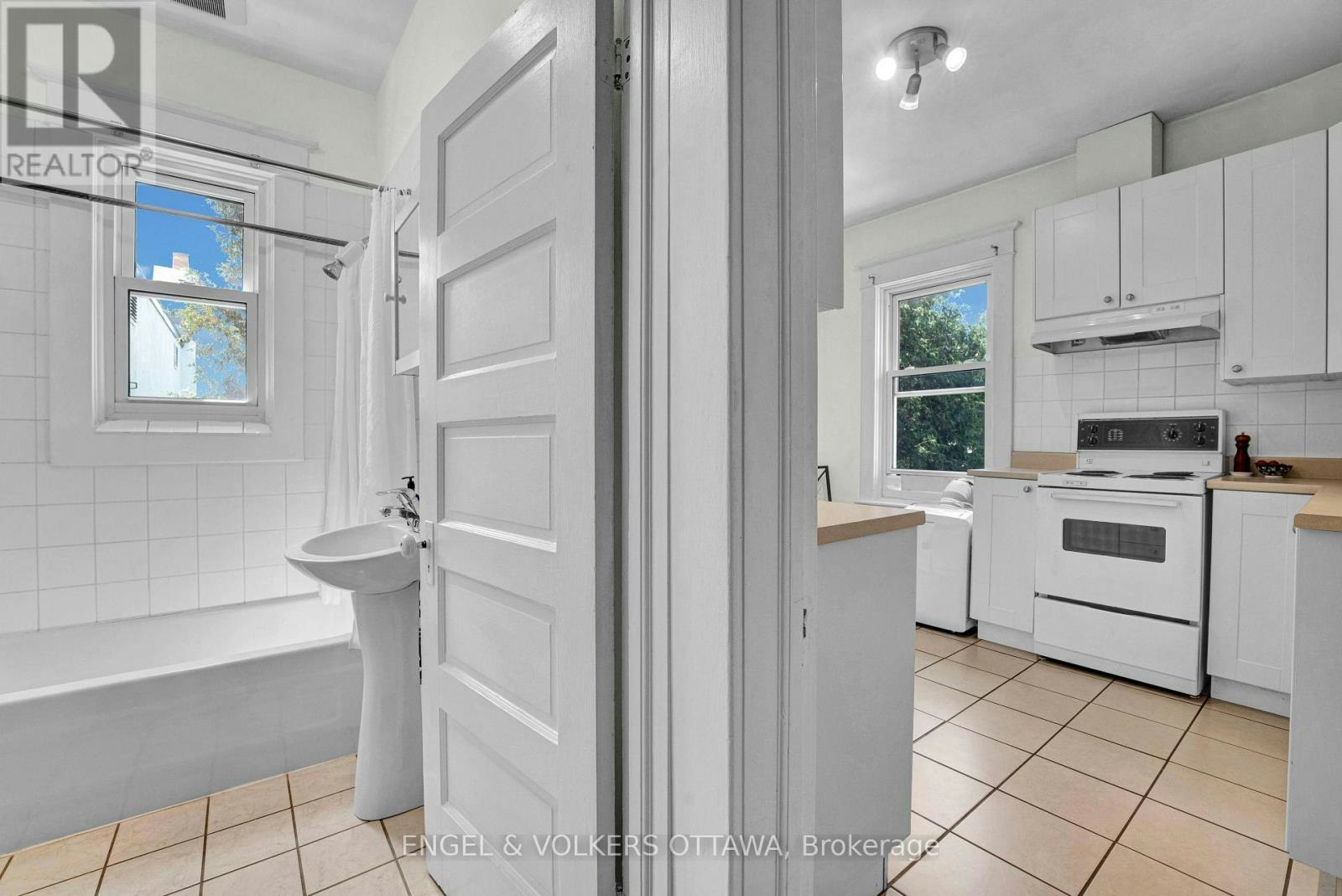 2-172 Ivy Crescent, Ottawa, ON, K1M 1X6 - 10