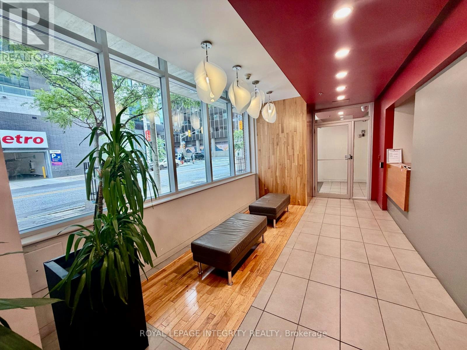 302-179 George Street, Ottawa, ON, K1N 1J8 - 3