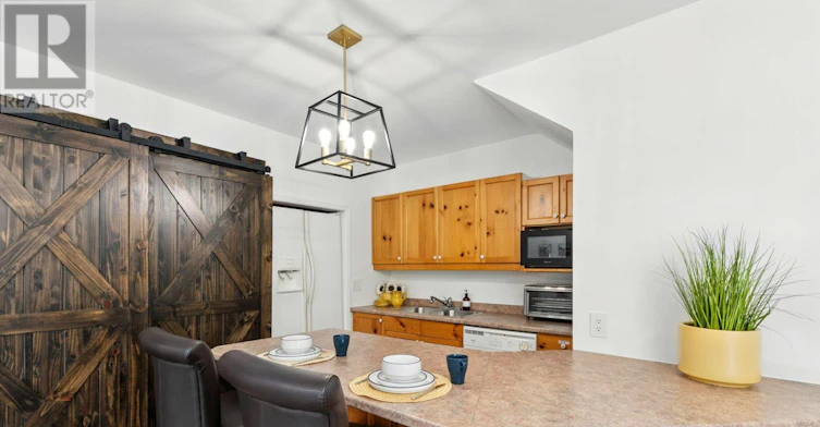 LOWER LEVEL-1060 Kahshe Lake Road NORTH, Gravenhurst, ON, P0E 1G0 - 2
