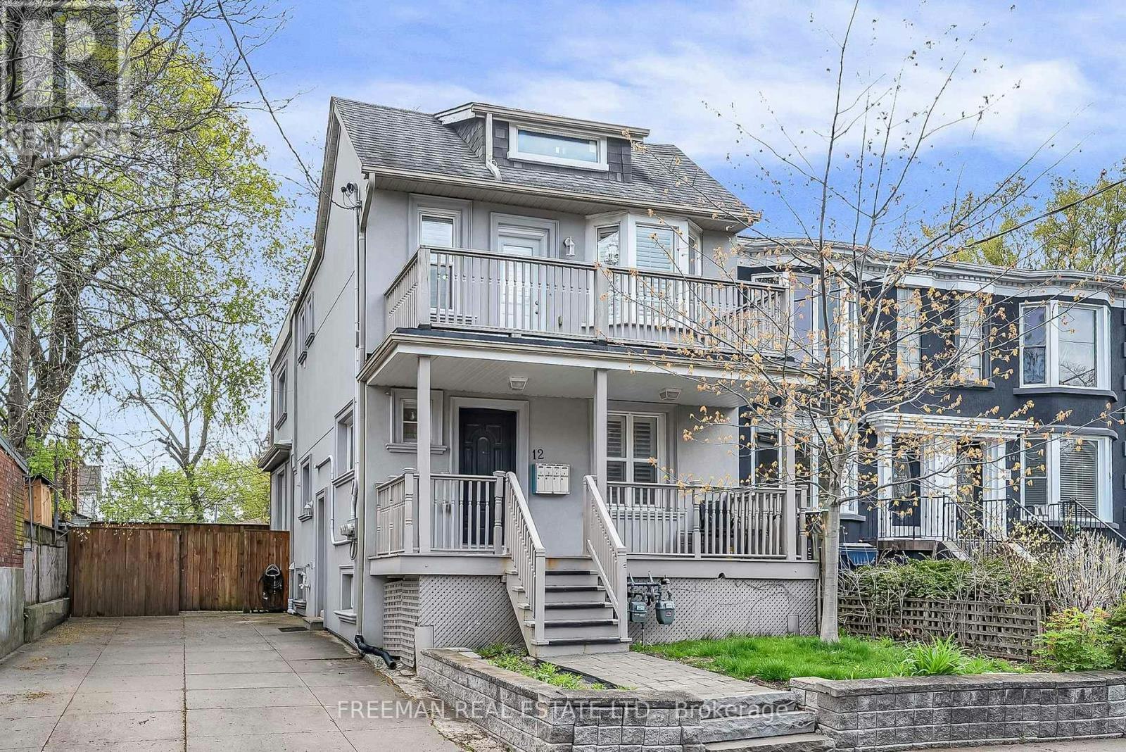 12 Arlington Avenue, Toronto, ON, M6G 3K8