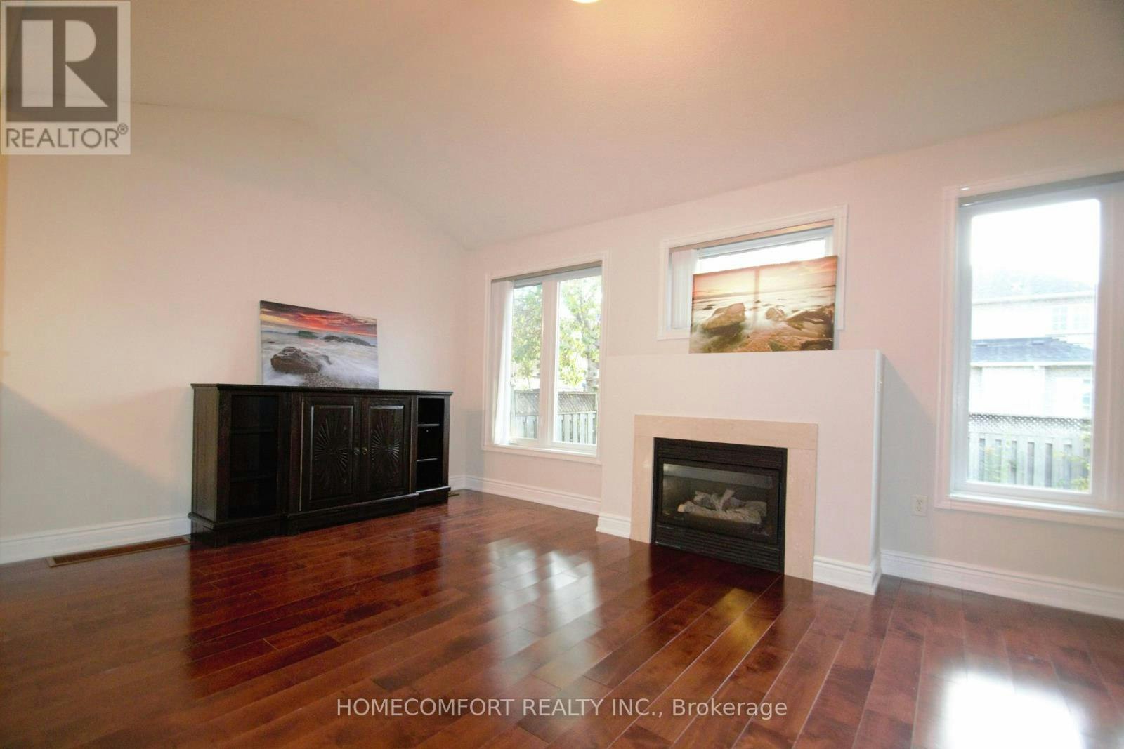 28 Deerwood Crescent, Richmond Hill, ON, L4E 4B5 - 7