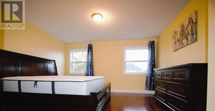 28 Deerwood Crescent, Richmond Hill, ON, L4E 4B5 - 14