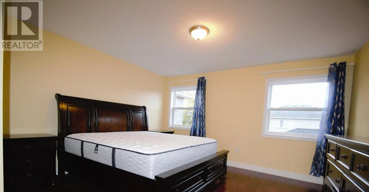 28 Deerwood Crescent, Richmond Hill, ON, L4E 4B5 - 13
