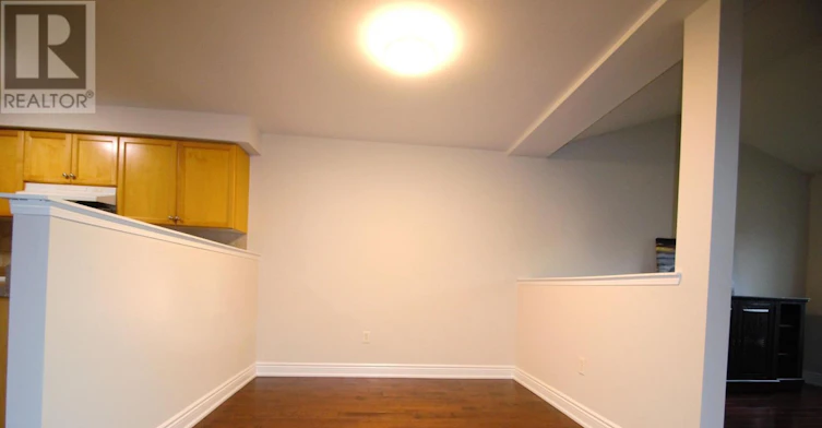 28 Deerwood Crescent, Richmond Hill, ON, L4E 4B5 - 6