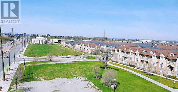 872-23 Cox Boulevard, Markham, ON, L3R 7Z9 - 12