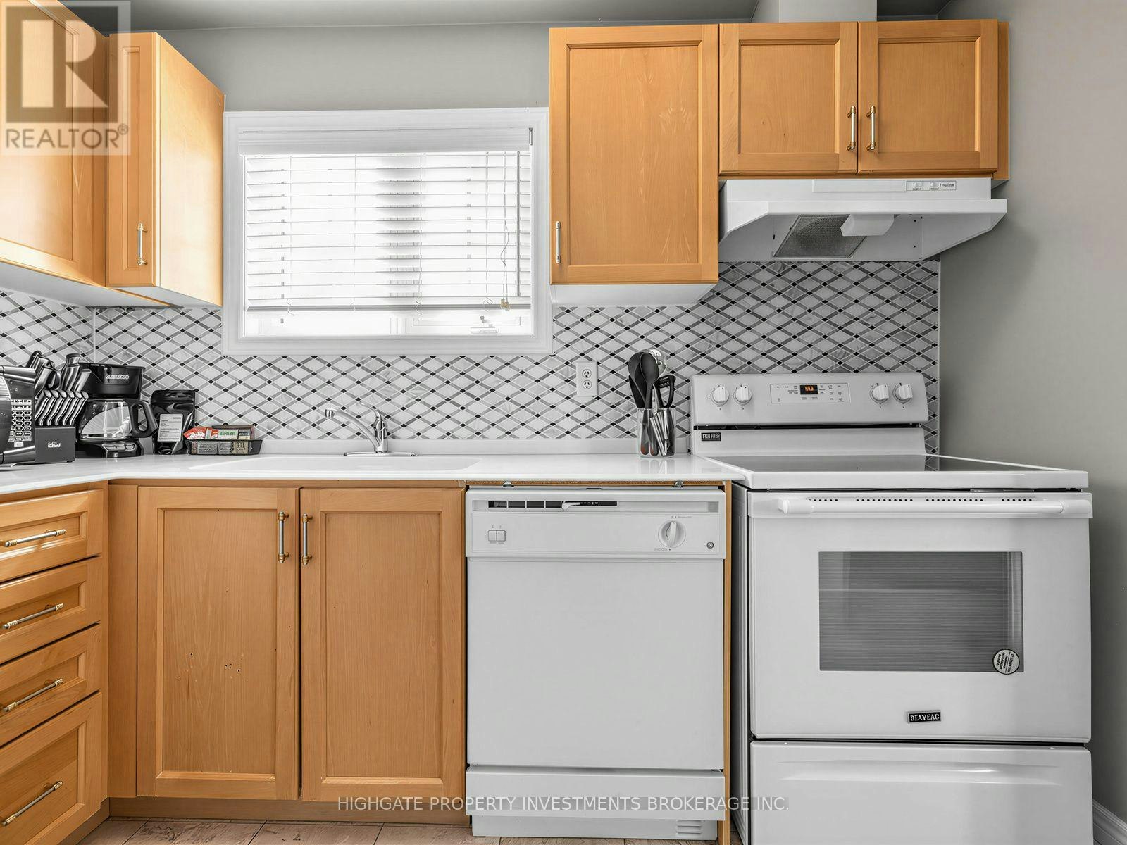 14-10480 Islington Avenue, Vaughan, ON, L0J 1C0 - 26