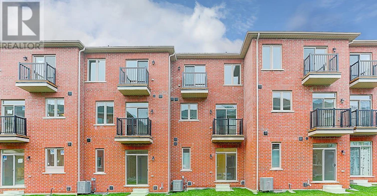 37 Sissons Way, Markham, ON, L6B 1R2 - 39