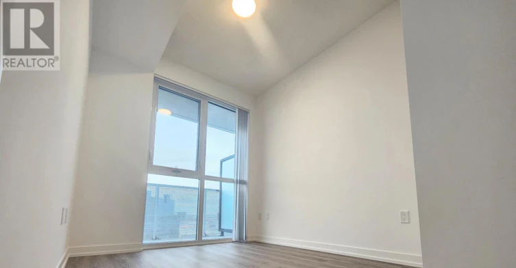 902-8 Interchange Way, Vaughan, ON, L4K 5Z7 - 9