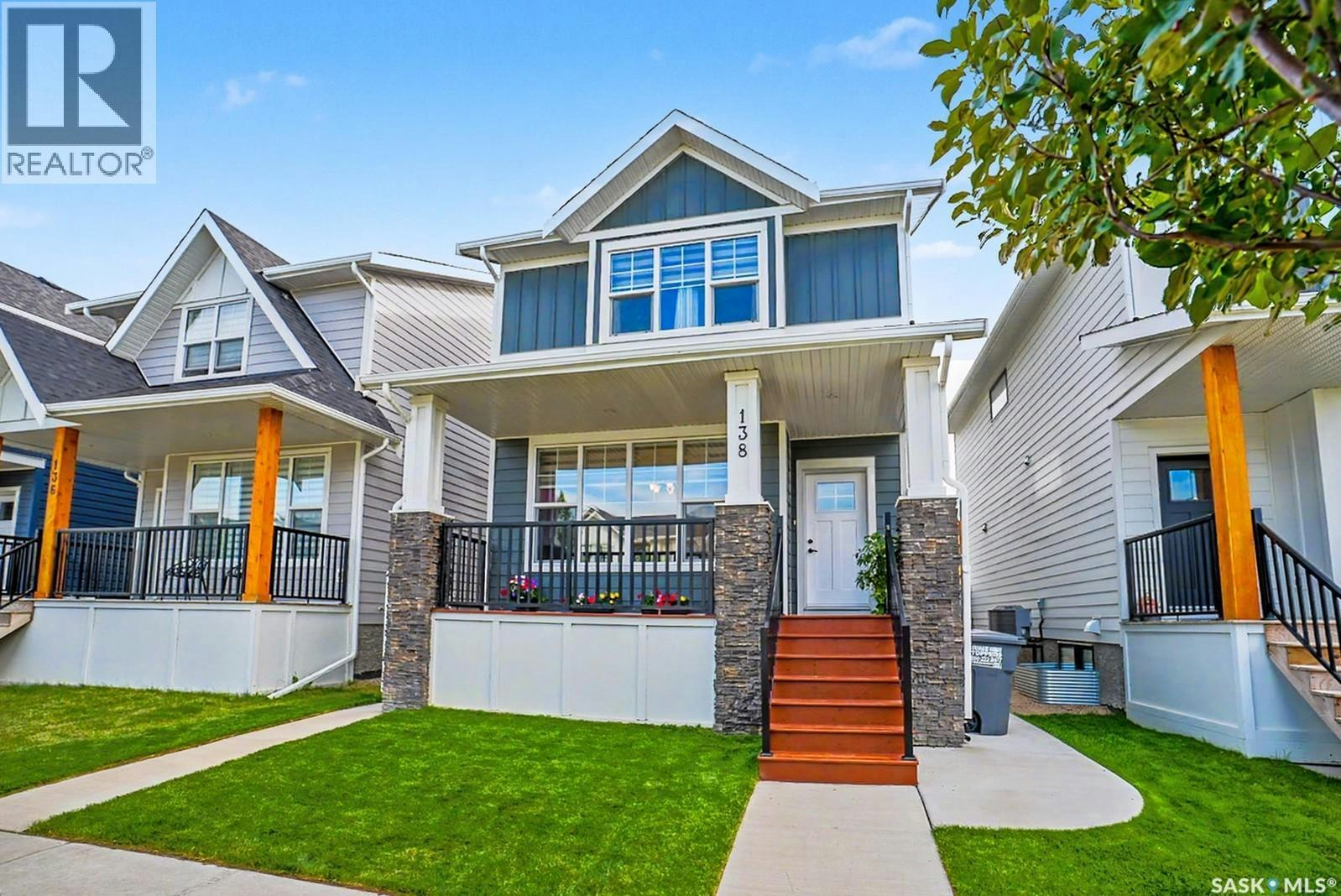 138 Rosewood Boulevard E, Saskatoon, SK, S7V 0Y9