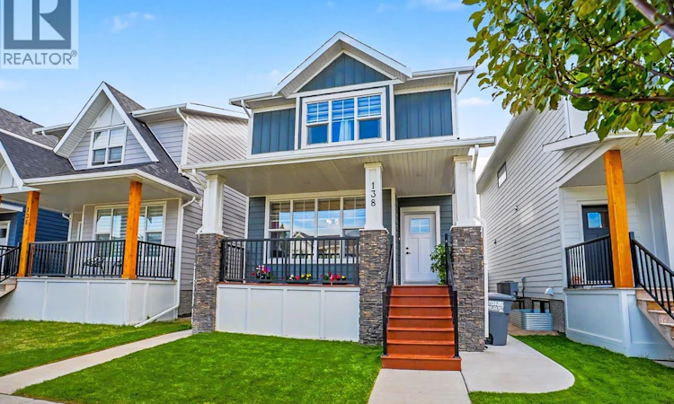 138 Rosewood Boulevard E