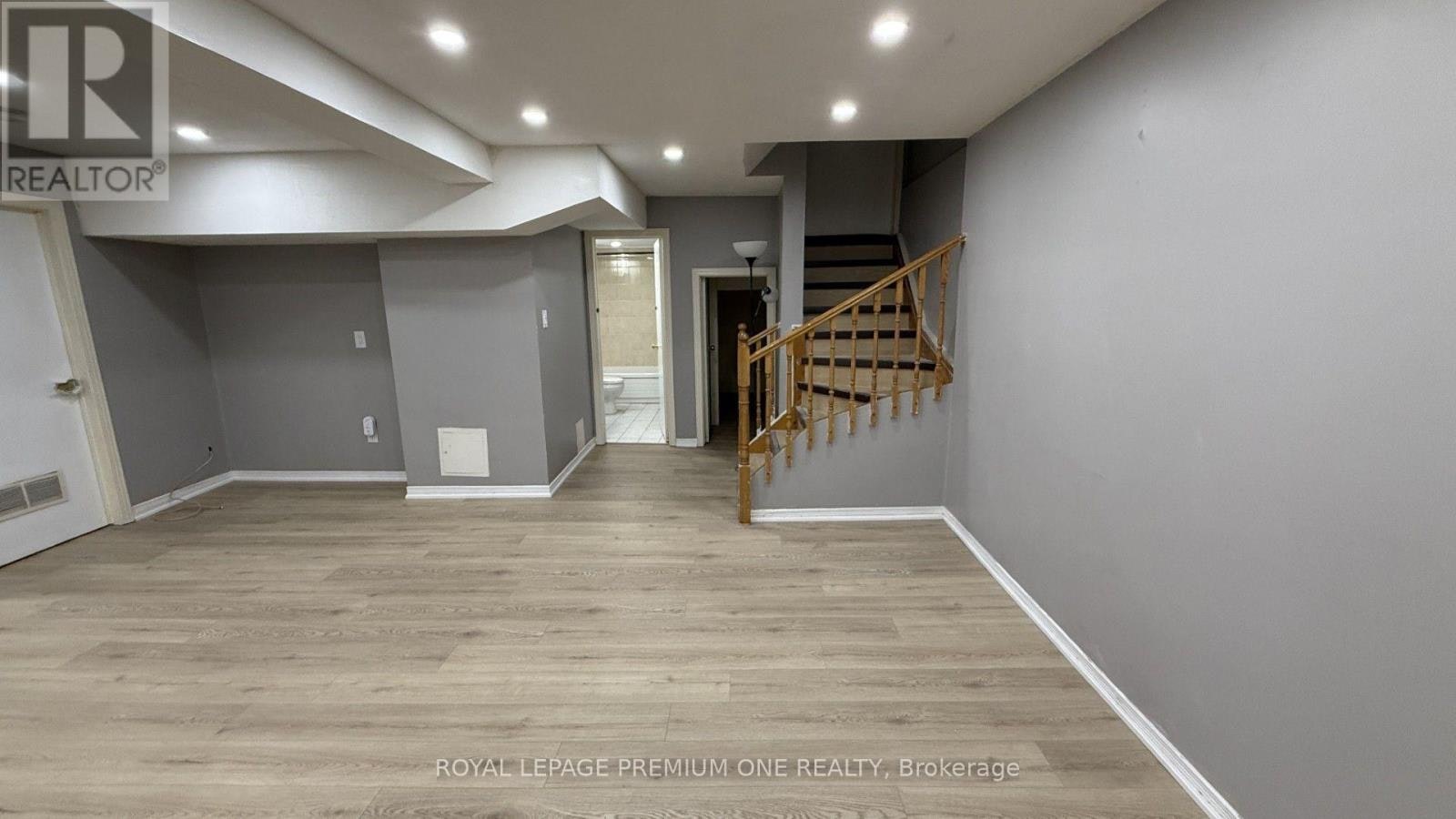 BSMT-1148 Bridlewood Trail, Oakville, ON, L6M 2L2 - 12