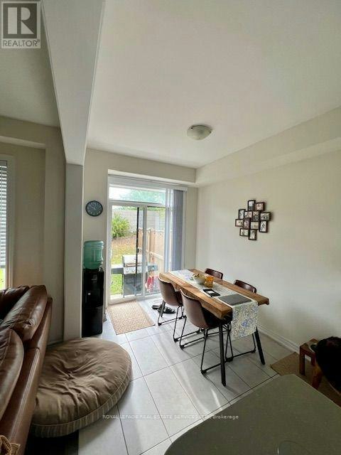 56-166 Deerpath Drive, Guelph, ON, N1K 1W6 - 3