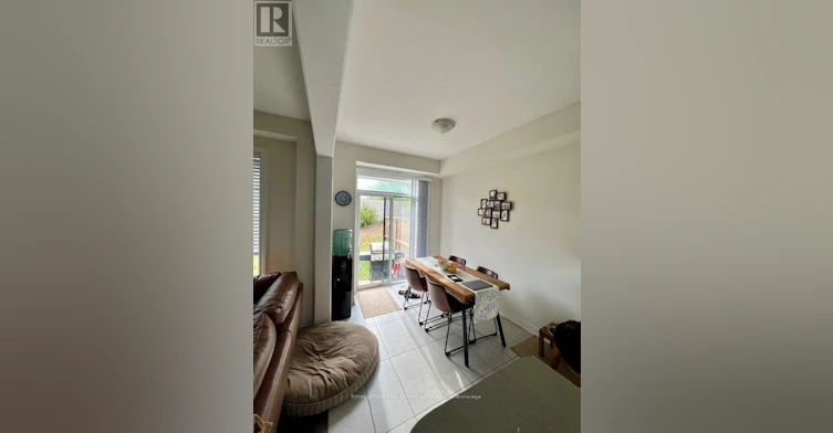 56-166 Deerpath Drive, Guelph, ON, N1K 1W6 - 3