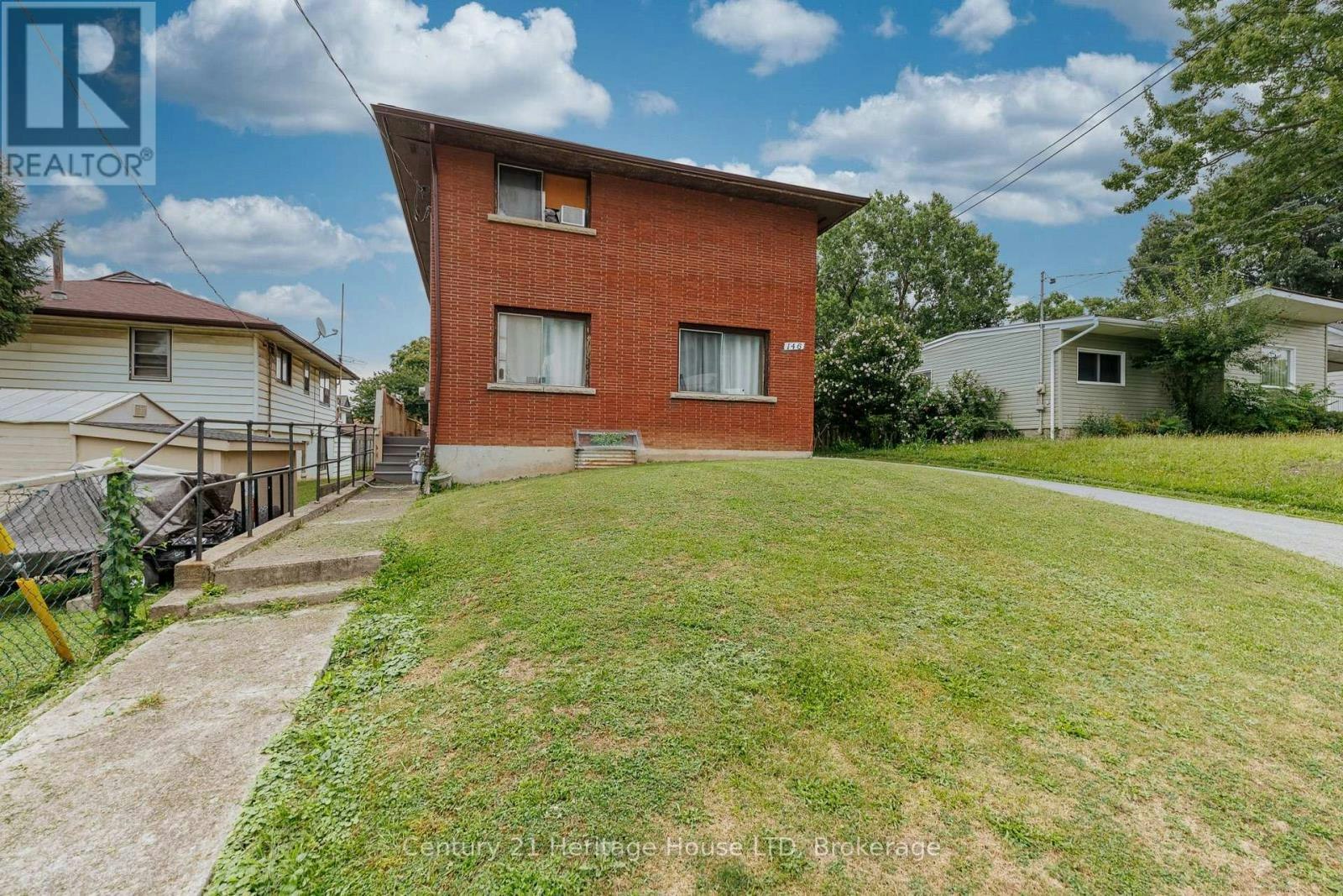 146 Central Avenue, Fort Erie, ON, L2A 3S7