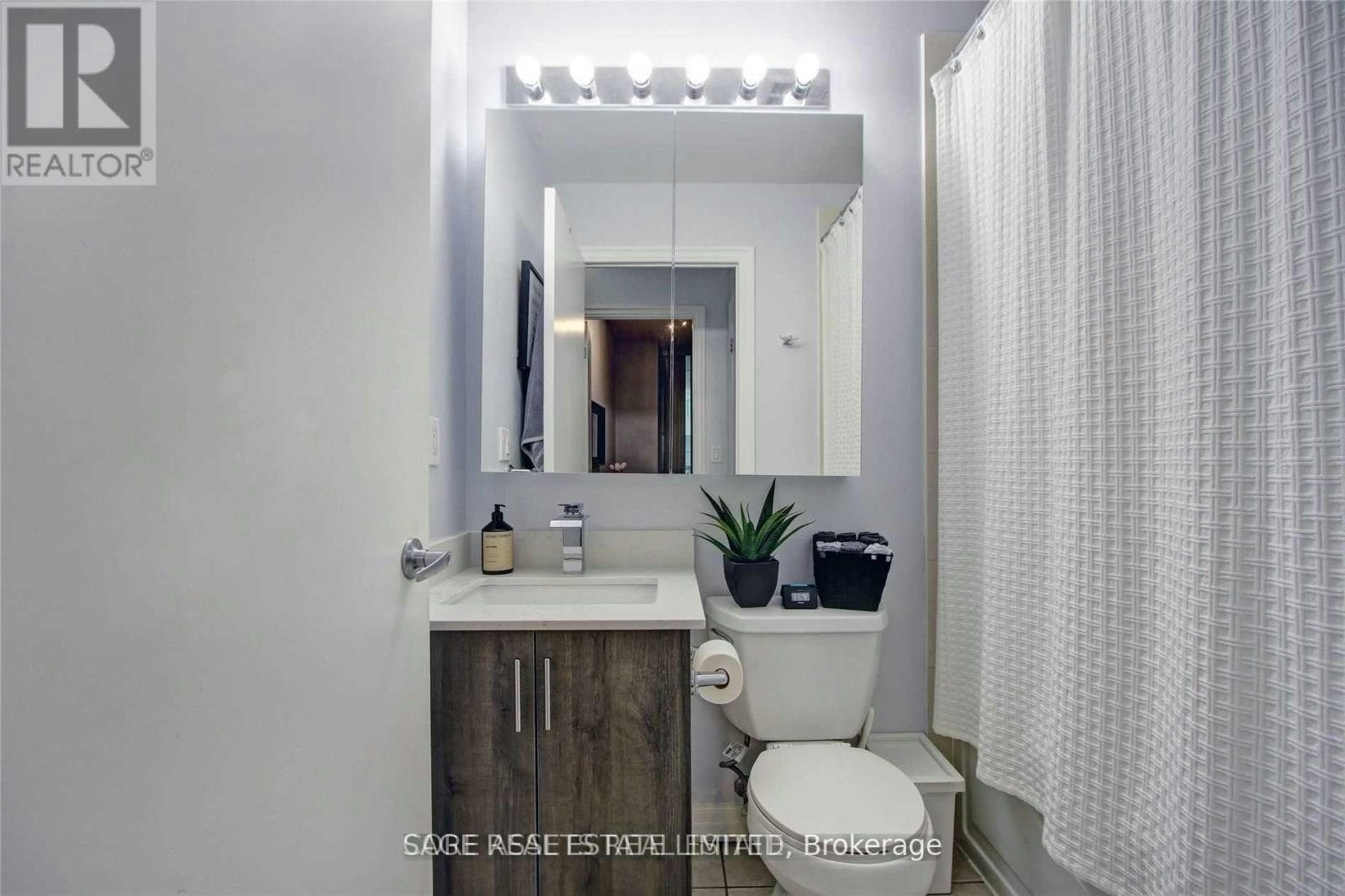 314-16 Yonge Street, Toronto, ON, M5E 2A3 - 13