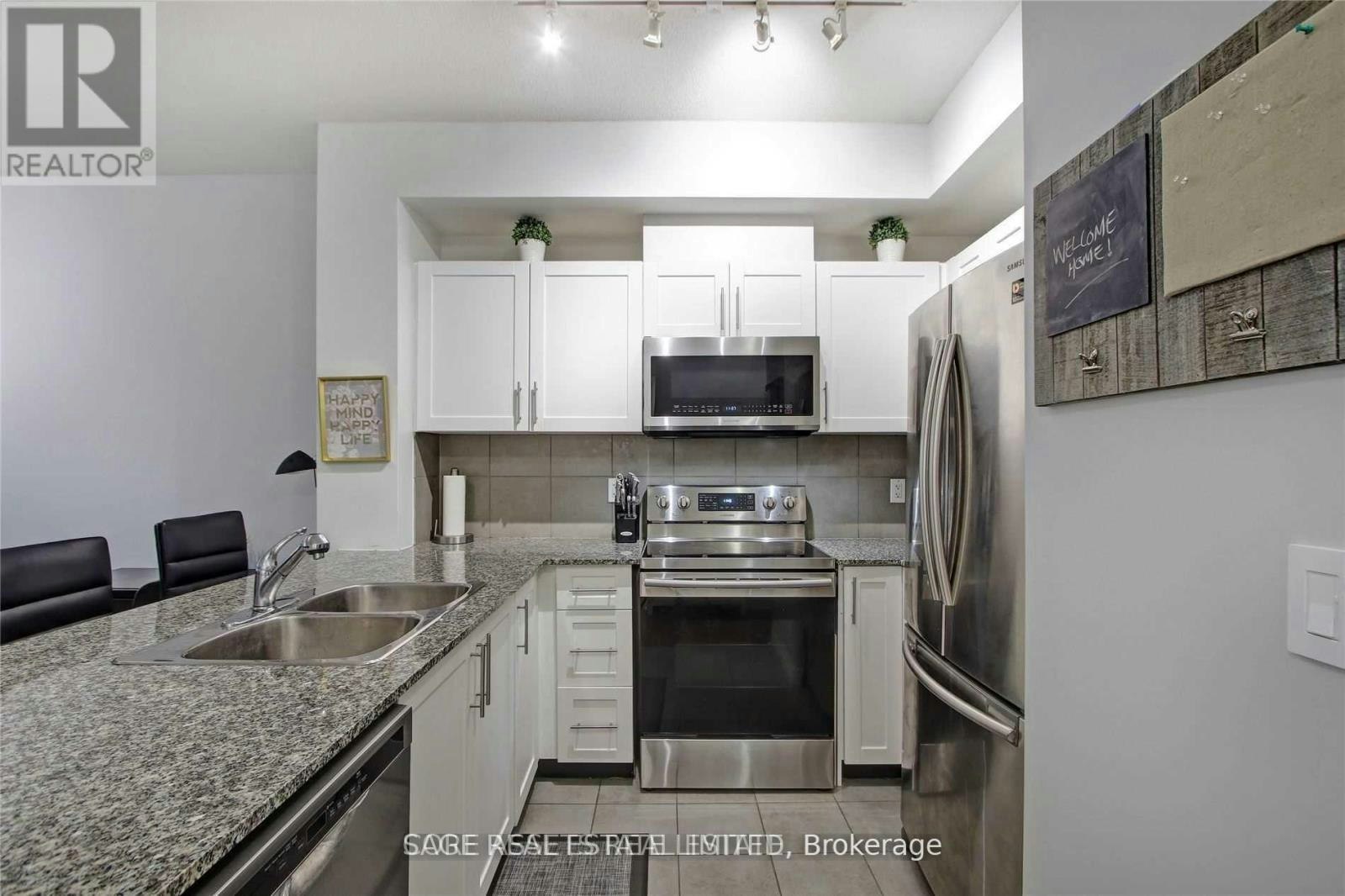 314-16 Yonge Street, Toronto, ON, M5E 2A3 - 3