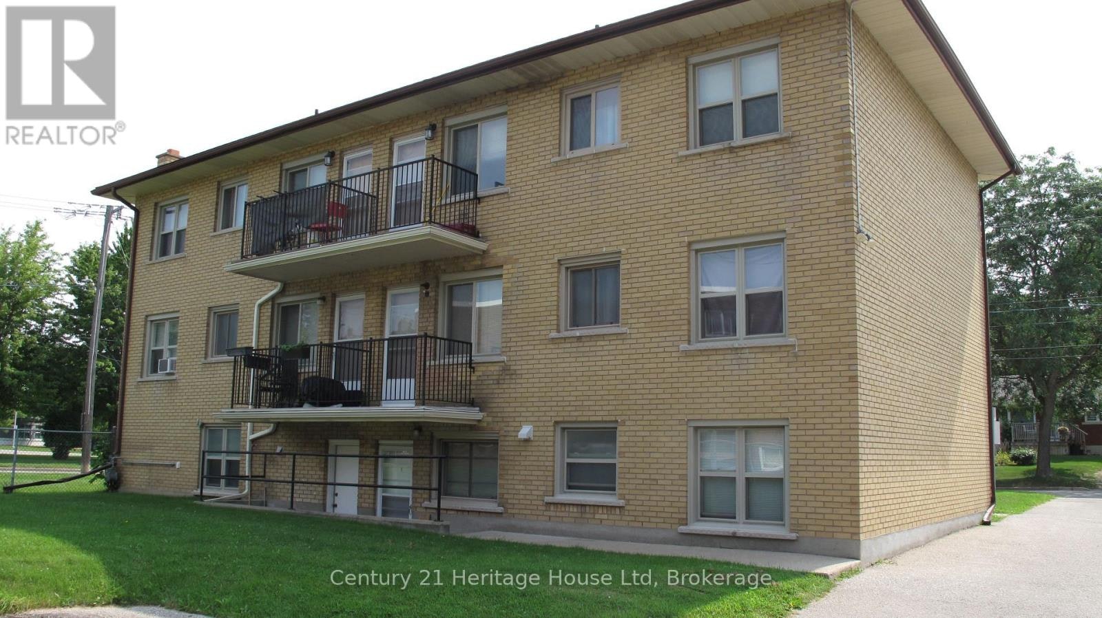 6-126 Waverley Drive, Guelph, ON, N1E 1G8 - 6