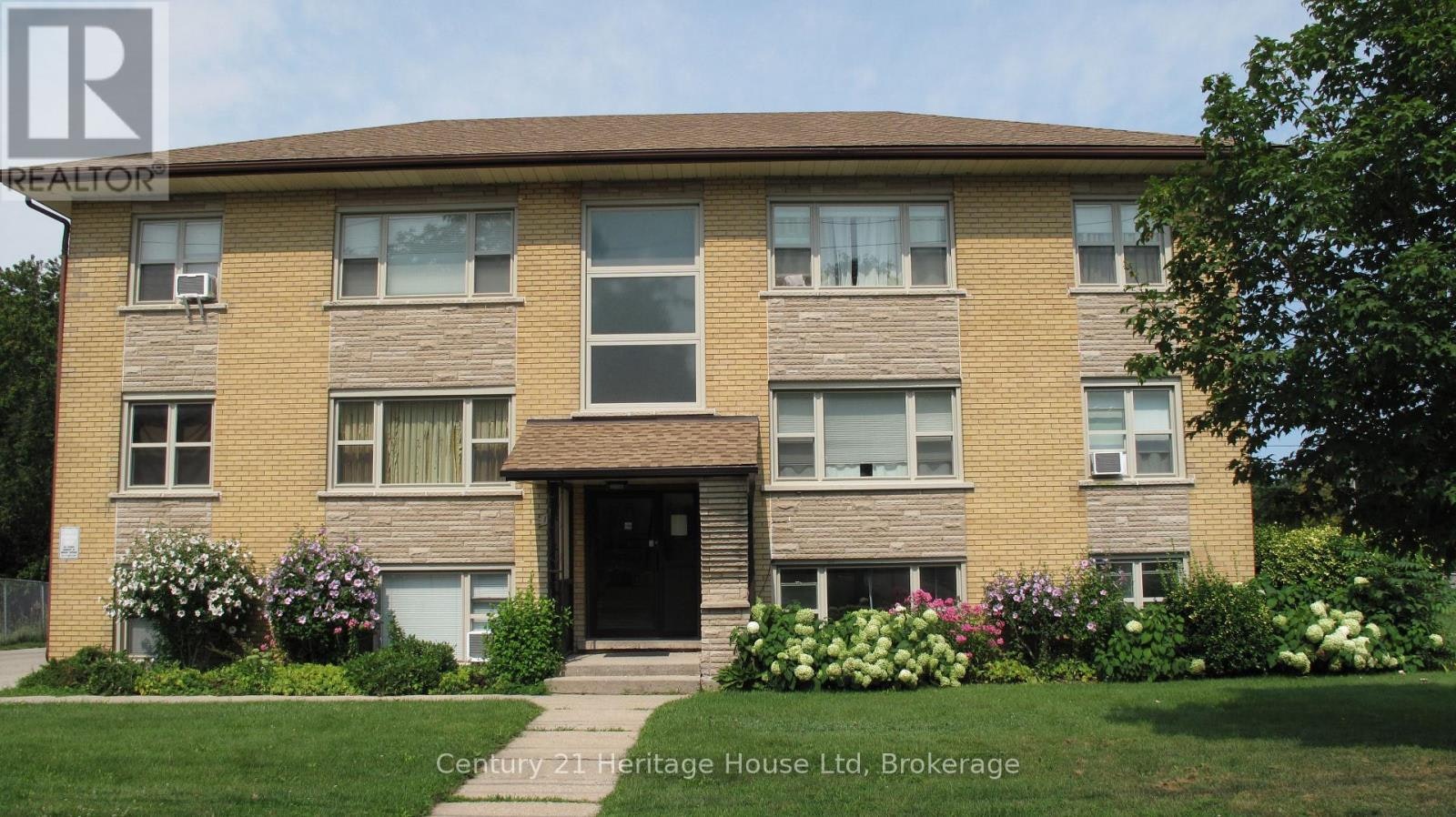 6-126 Waverley Drive, Guelph, ON, N1E 1G8