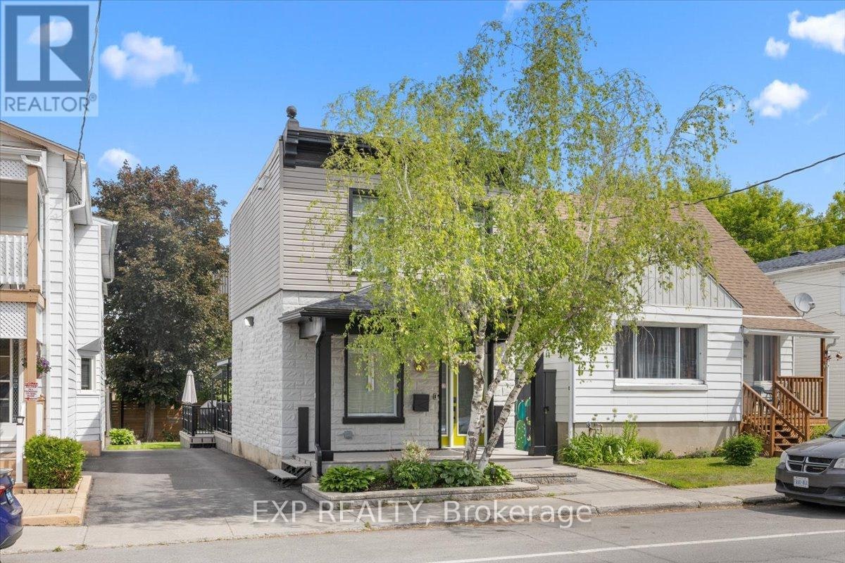185 Deschamps Avenue, Ottawa, ON, K1L 5Z3