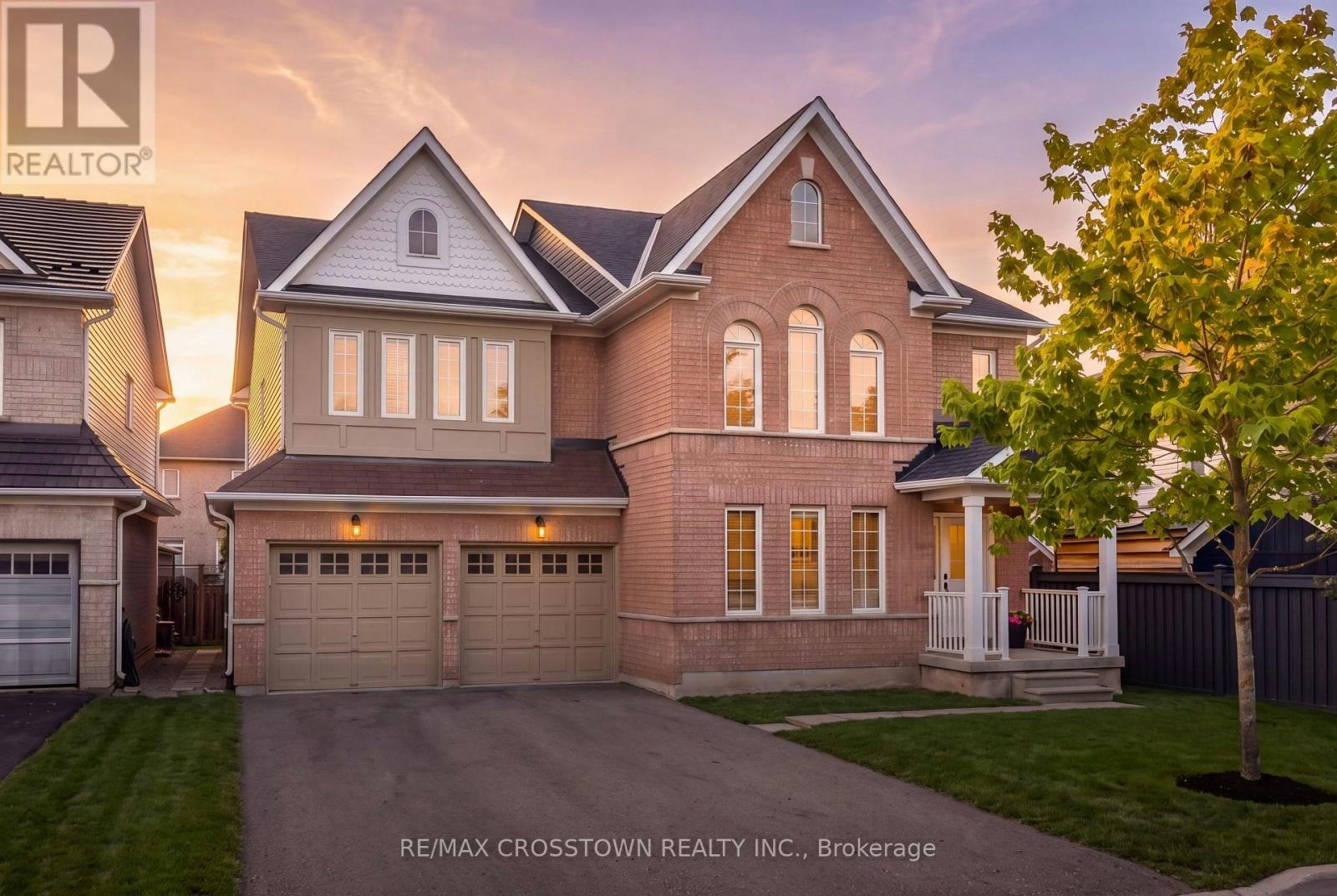 22 Maple Crown Terrace, Barrie, ON, L4M 7H4