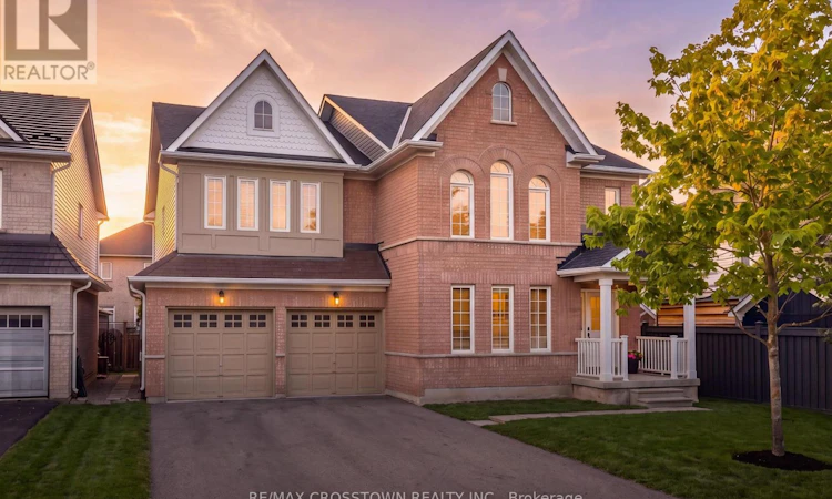 22 Maple Crown Terrace