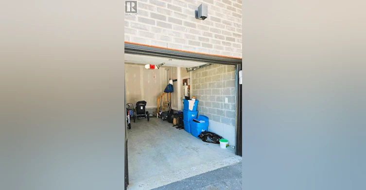 9 Haven Lane, Barrie, ON, L9J 0M4 - 12