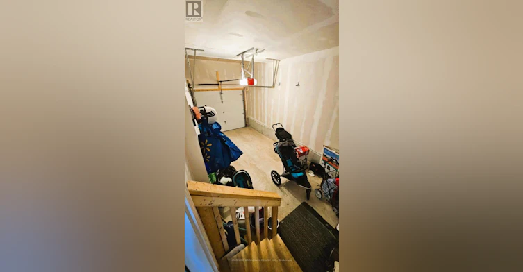 9 Haven Lane, Barrie, ON, L9J 0M4 - 13