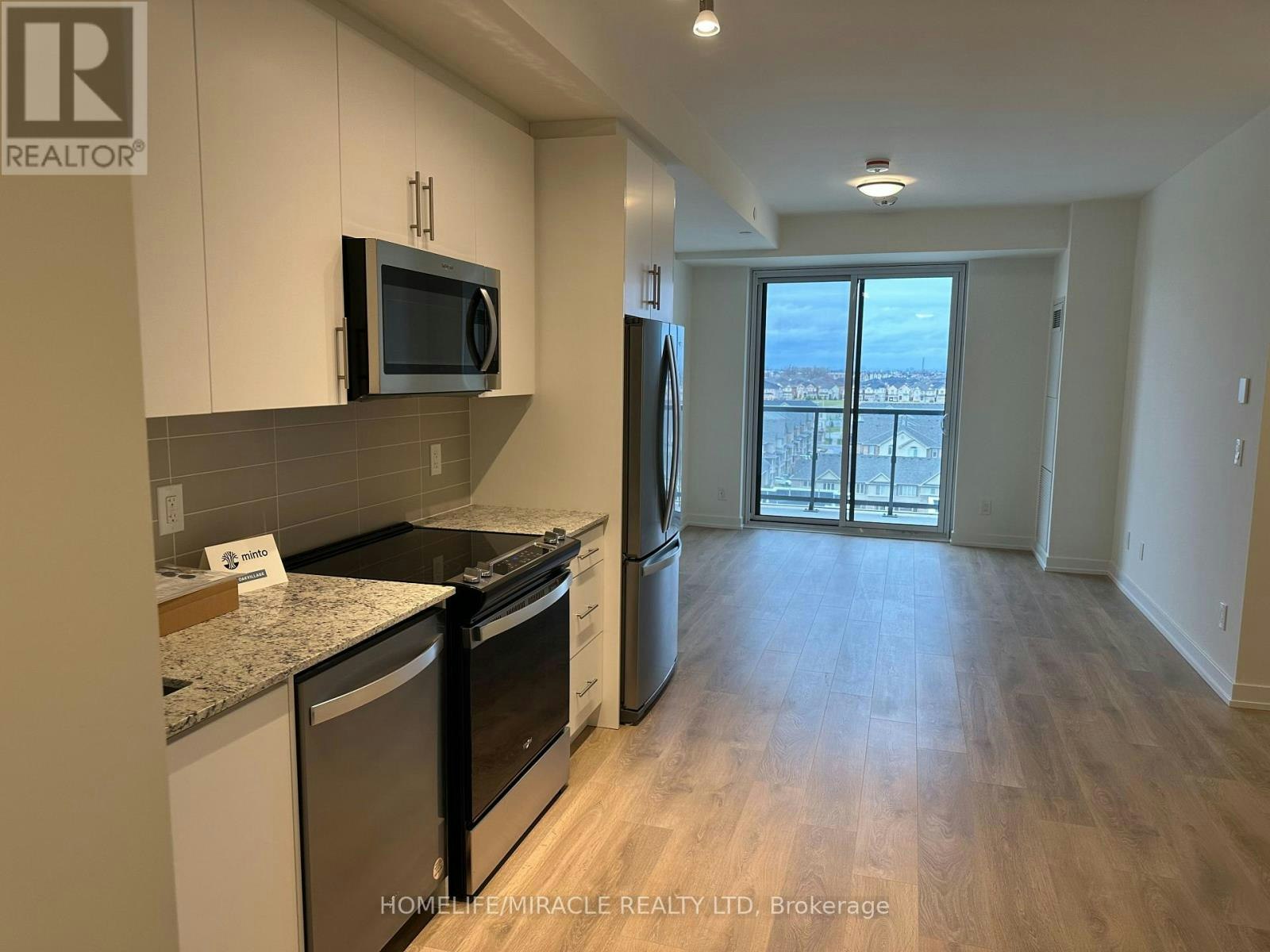 910-345 Wheat Boom Drive, Oakville, ON, L6H 7K4 - 3