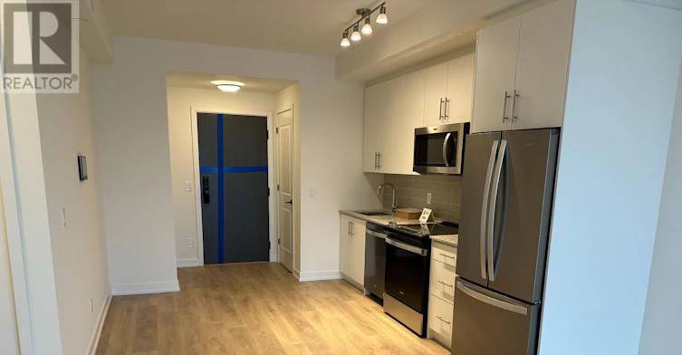 910-345 Wheat Boom Drive, Oakville, ON, L6H 7K4 - 2