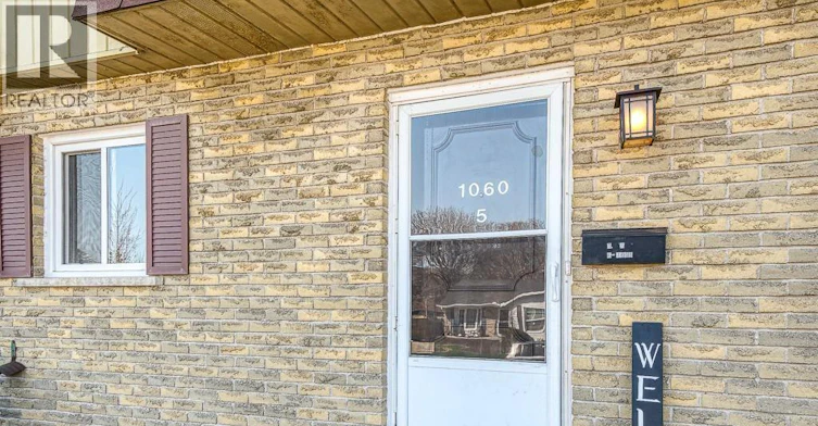 5-1060 Canfield Crescent, Woodstock, ON, N4S 8P3 - 2
