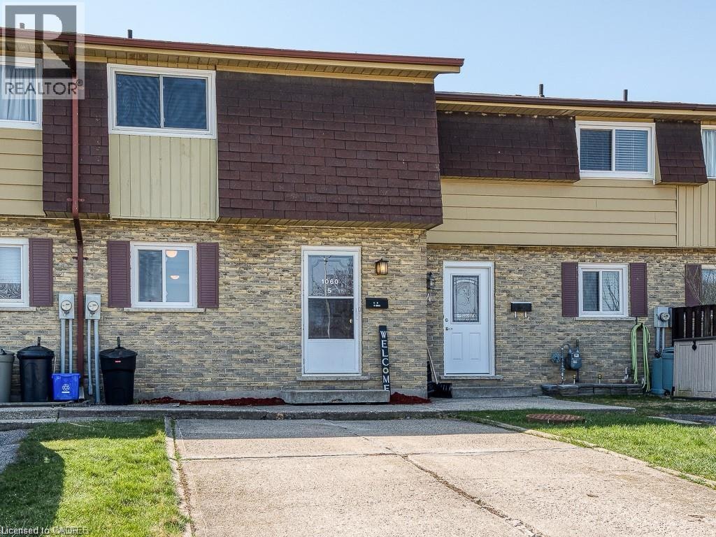 5-1060 Canfield Crescent, Woodstock, ON, N4S 8P3