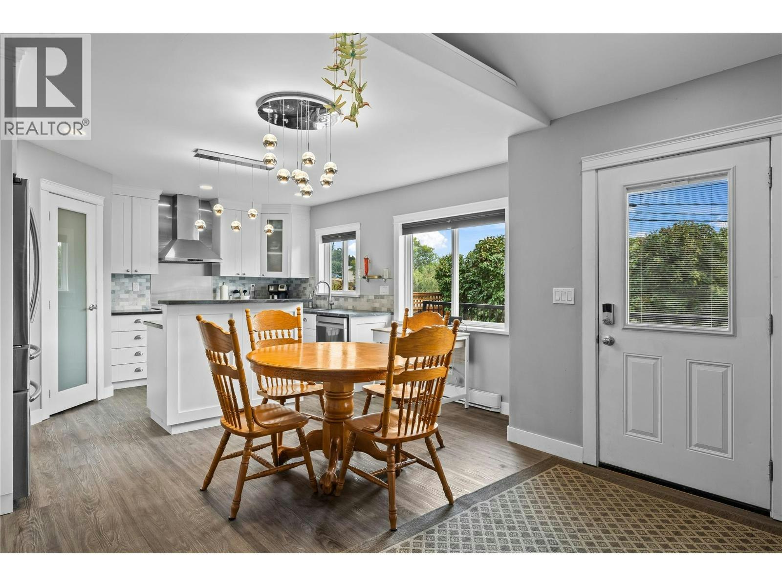 292 N Valley Road, Kelowna, BC, V1V 2G1 - 17
